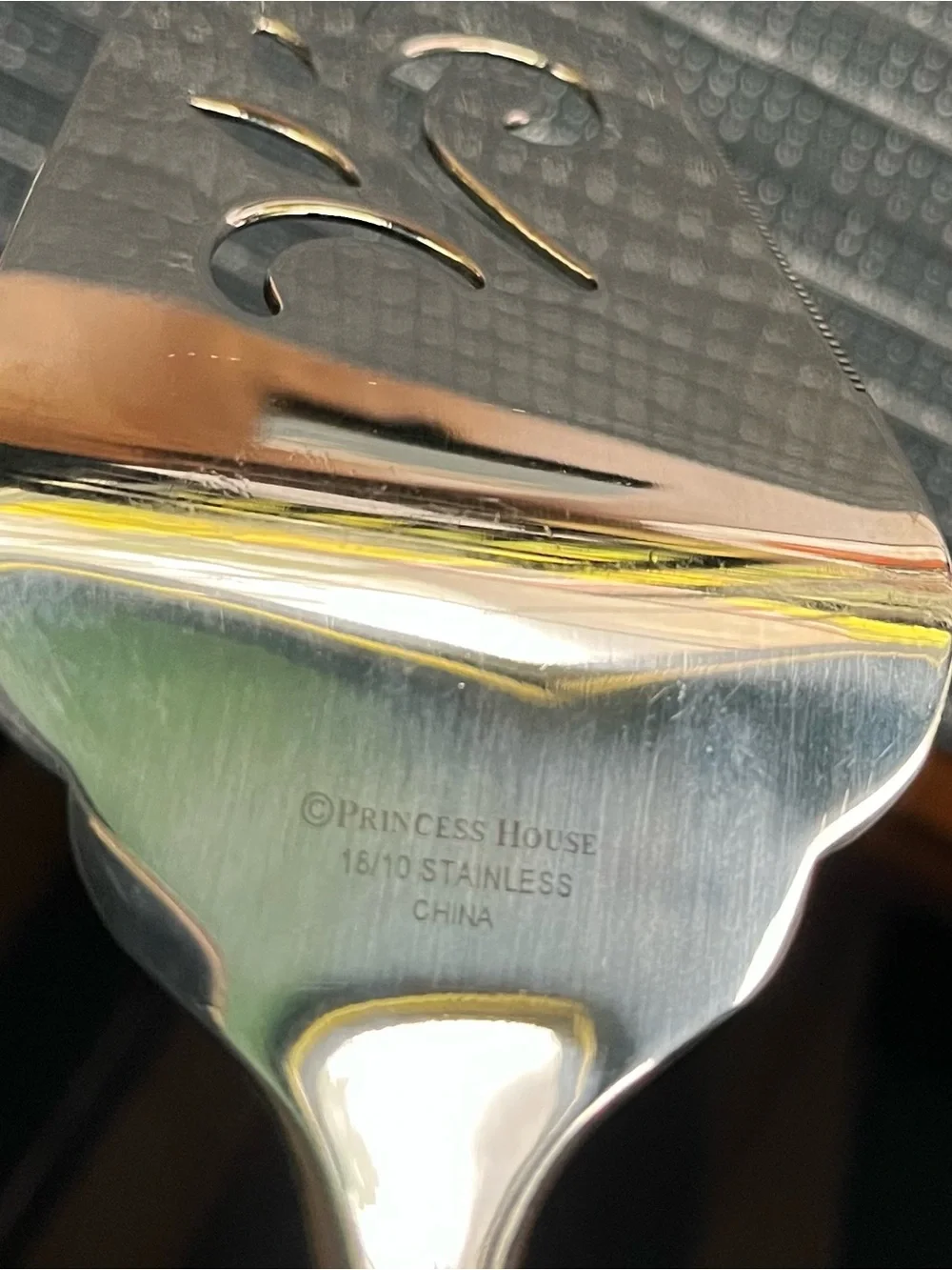 Princess House Barrington Stainless Steel Cake/pie Server